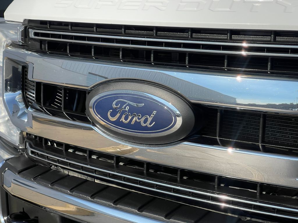 2021 Ford F-250 Image 34