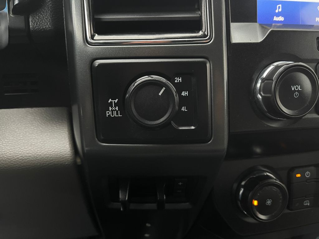 2021 Ford F-250 Image 26