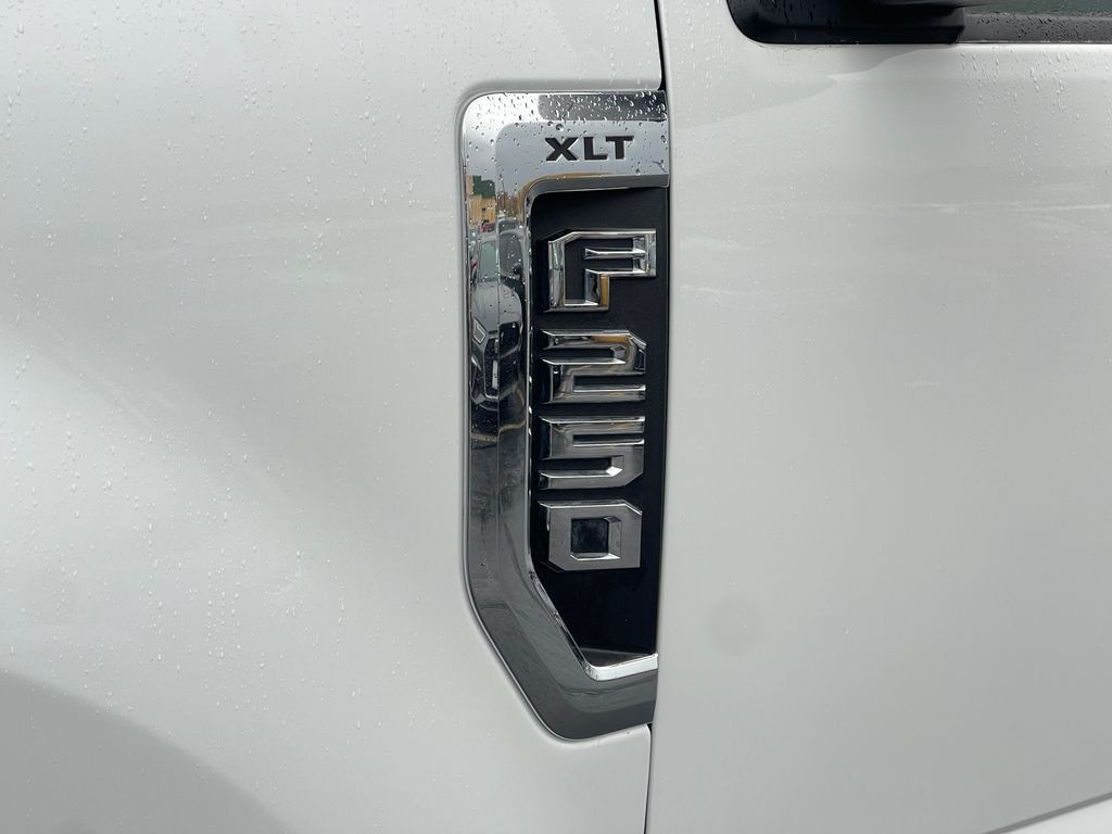 2021 Ford F-250 Image 36