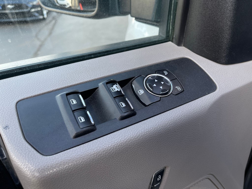2021 Ford F-250 Image 13