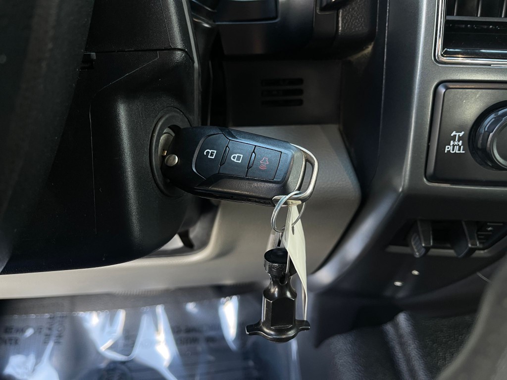 2021 Ford F-250 Image 18