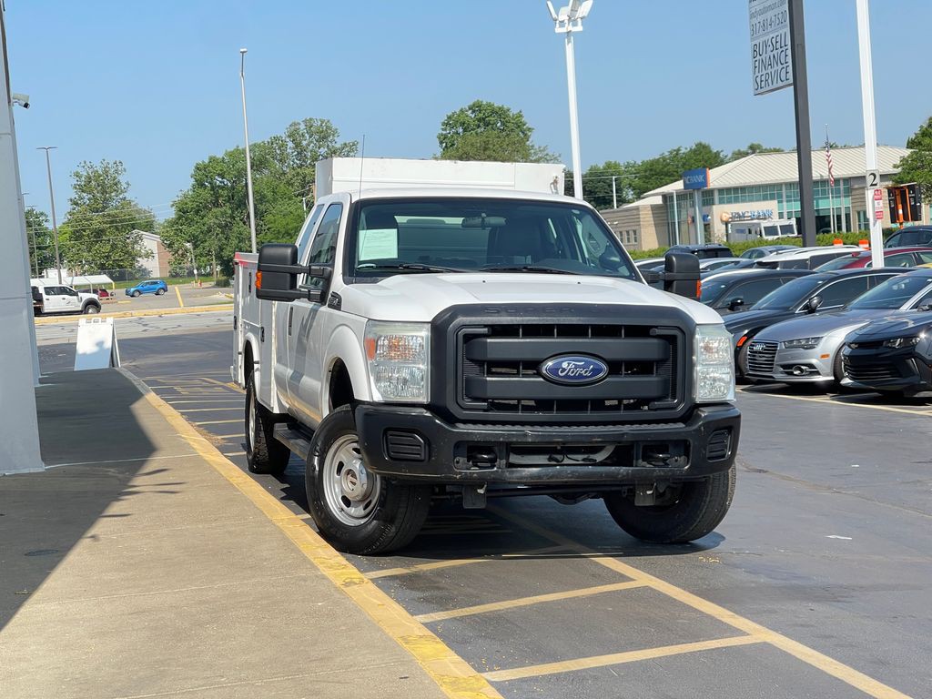 2015 Ford F-350 Image 1