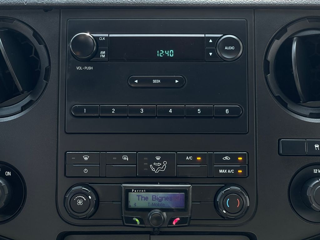 2015 Ford F-350 Image 20