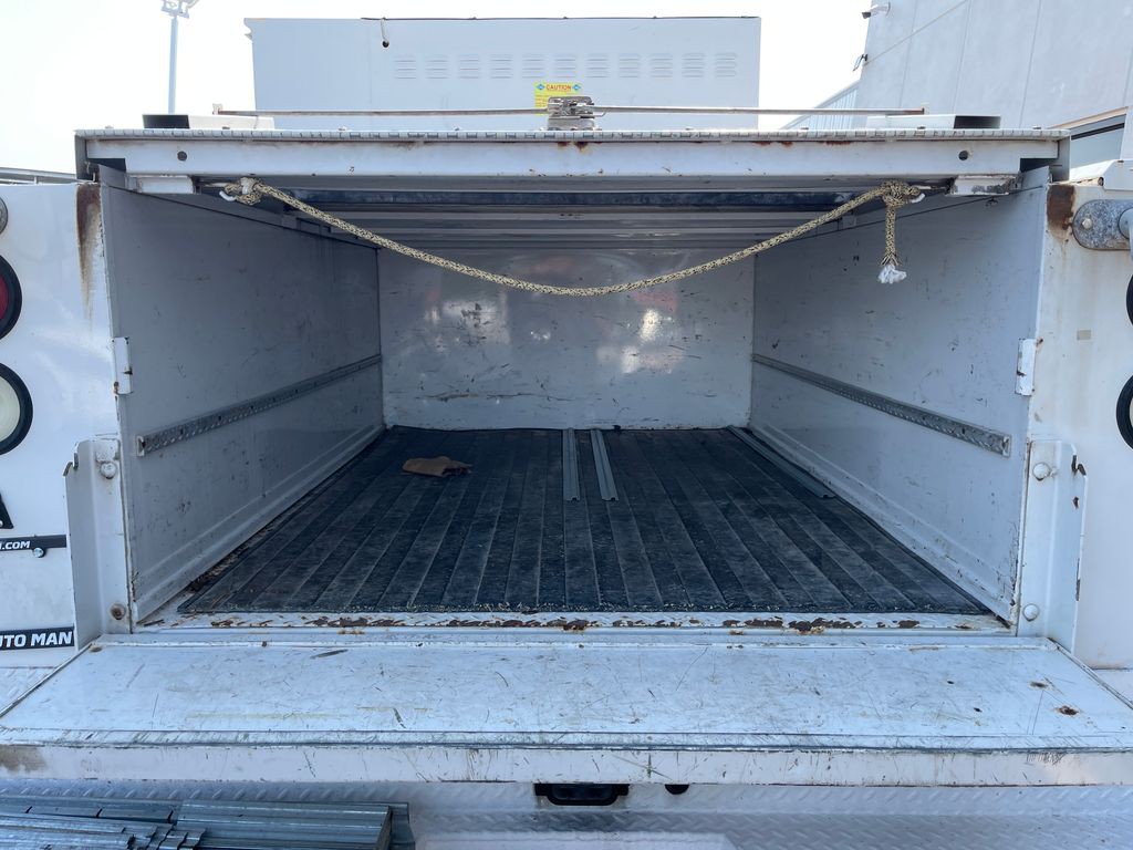 2015 Ford F-350 Image 21