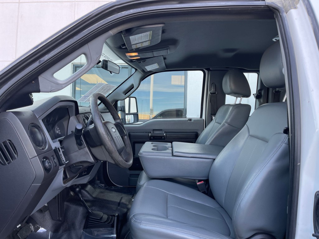 2015 Ford F-350 Image 9