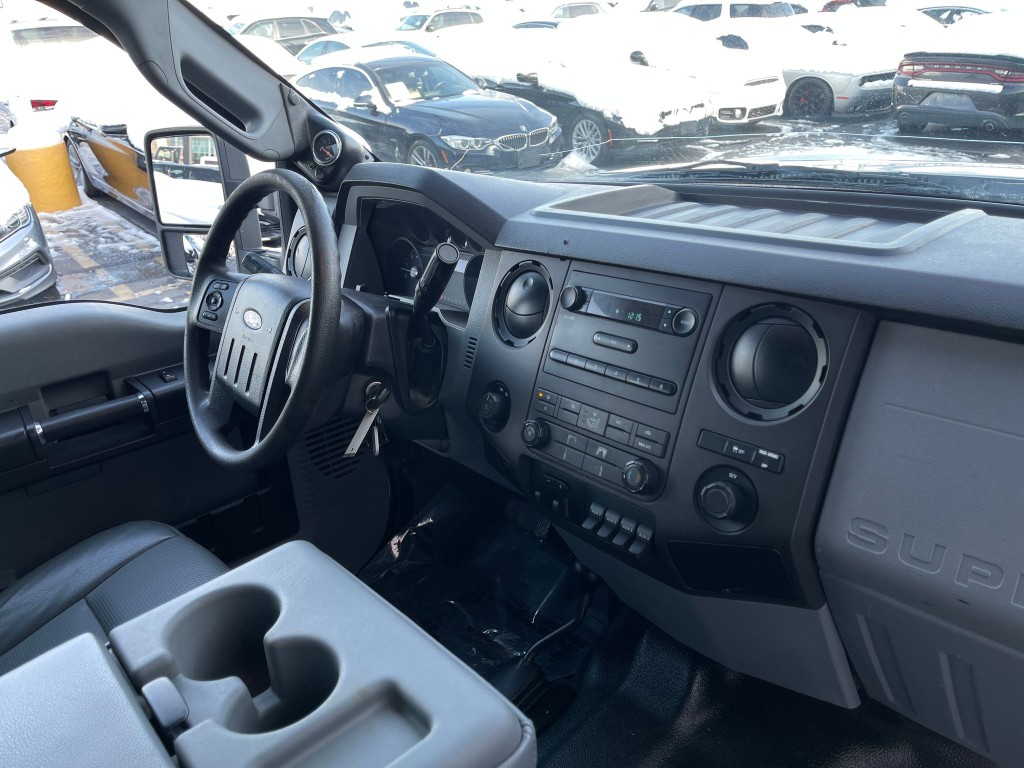 2015 Ford F-350 Image 16