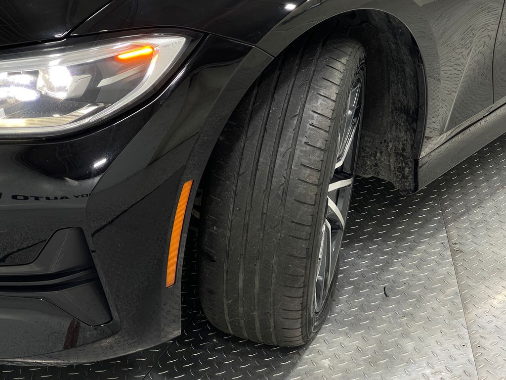 2020 BMW 3 Series Image 35