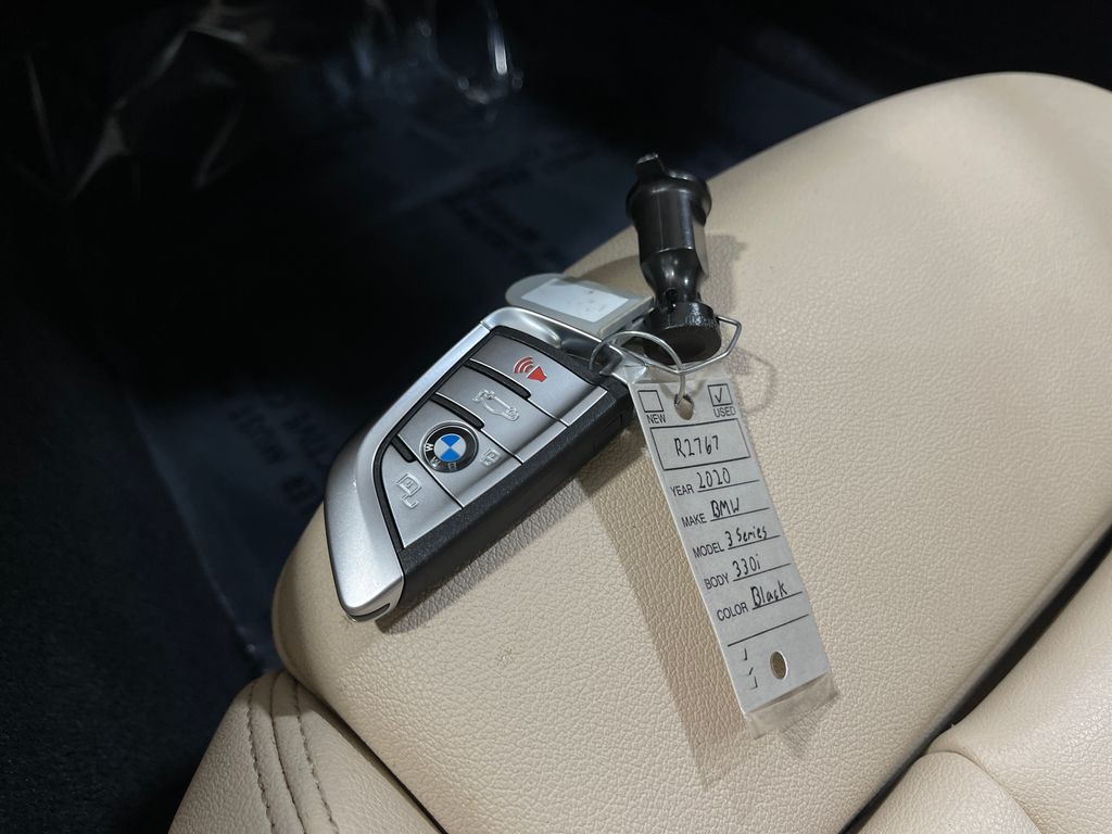 2020 BMW 3 Series Image 36