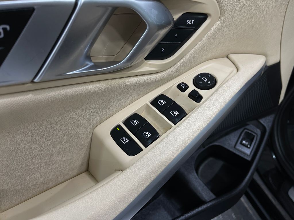 2020 BMW 3 Series Image 14
