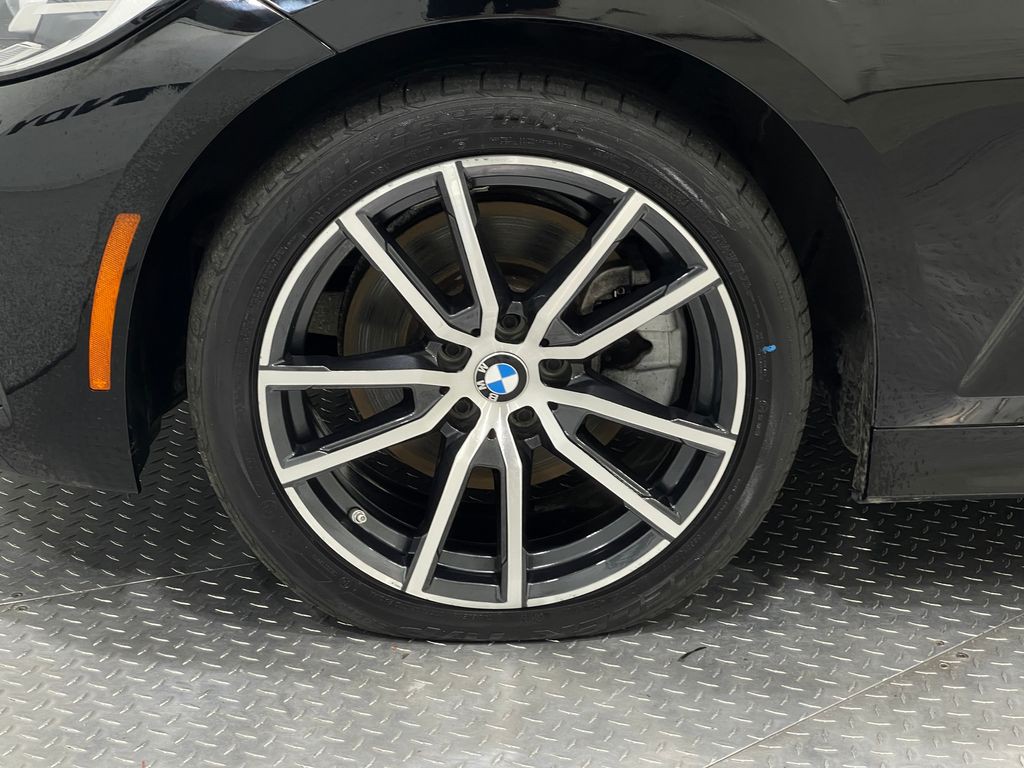 2020 BMW 3 Series Image 34