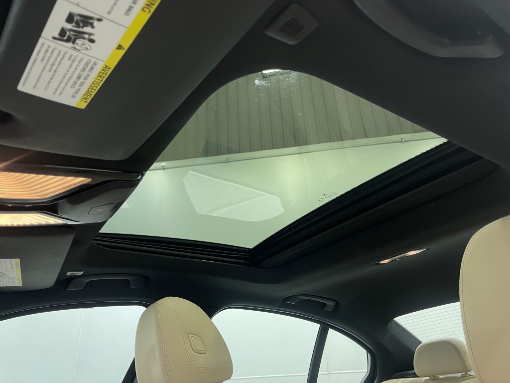 2020 BMW 3 Series Image 11