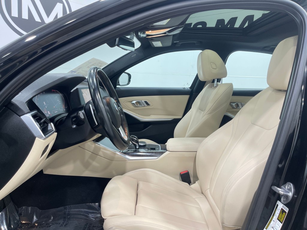 2020 BMW 3 Series Image 12