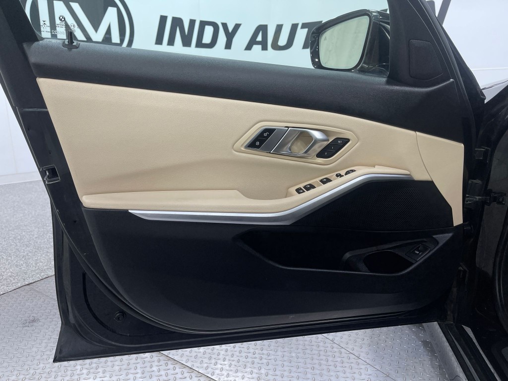 2020 BMW 3 Series Image 14