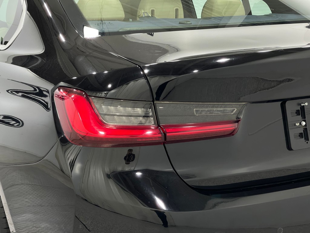 2020 BMW 3 Series Image 33