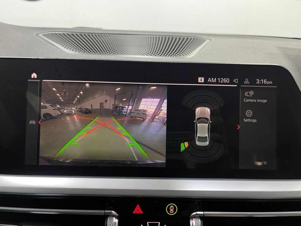 2020 BMW 3 Series Image 11