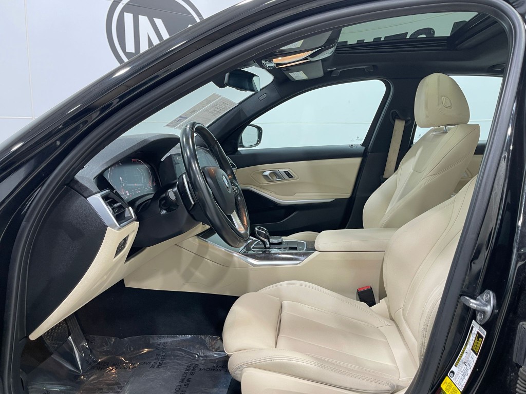 2020 BMW 3 Series Image 13