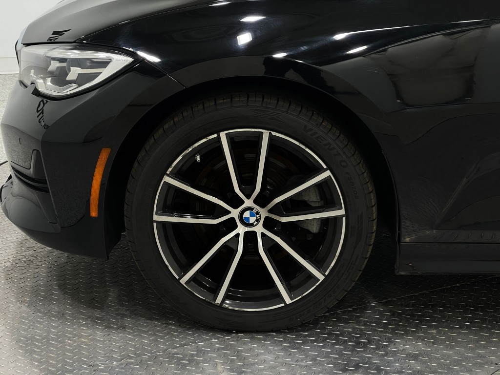 2020 BMW 3 Series Image 35
