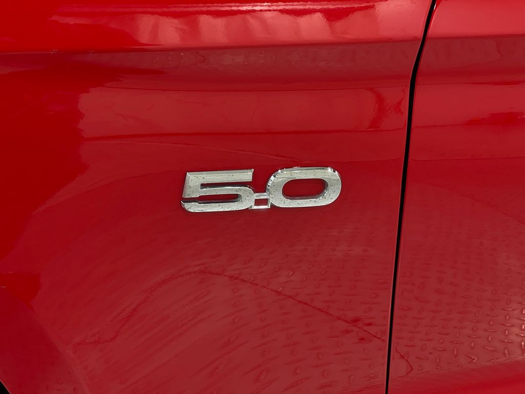 2017 Ford Mustang Image 38