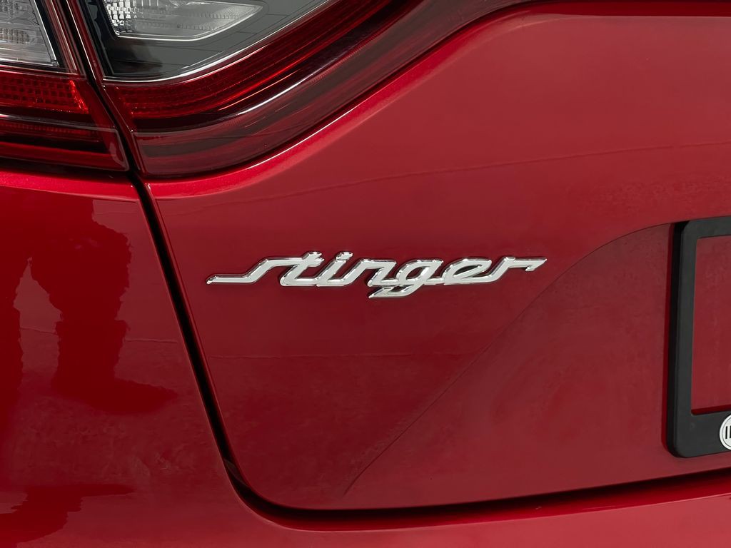 2018 Kia Stinger Image 36