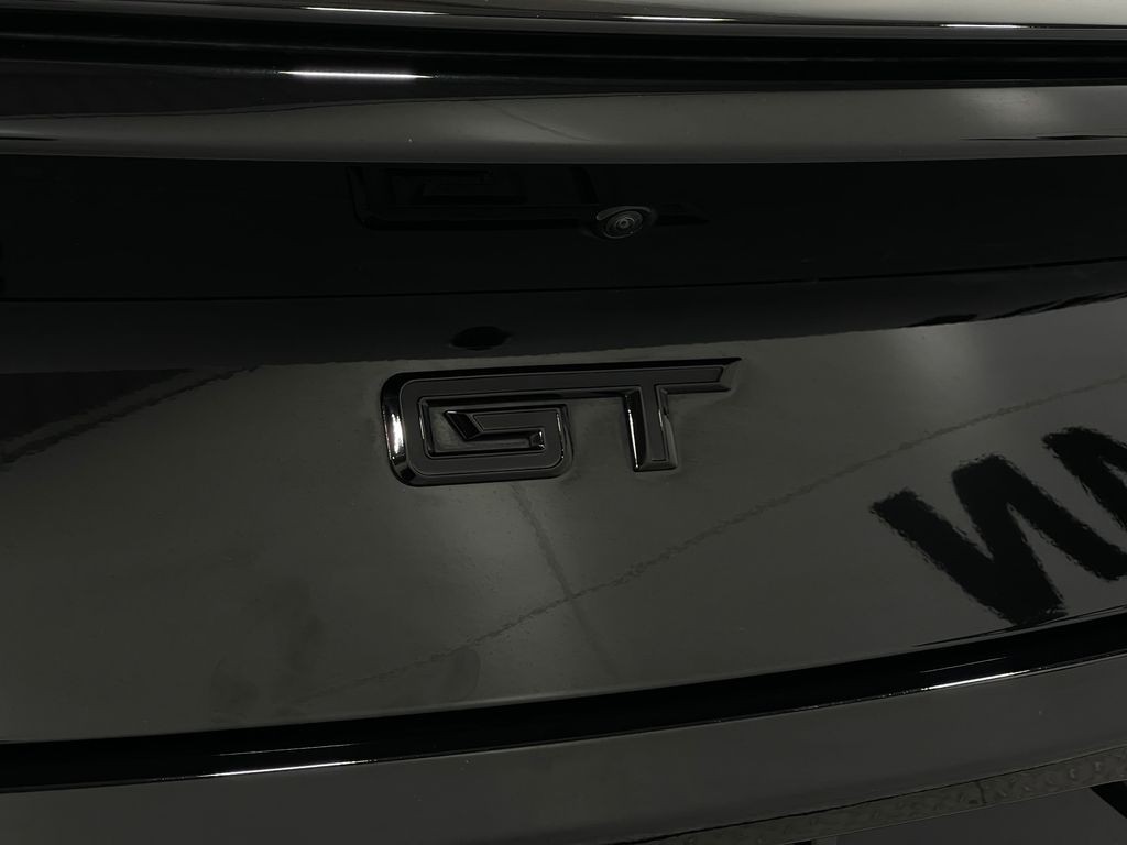 2024 Ford Mustang Image 39