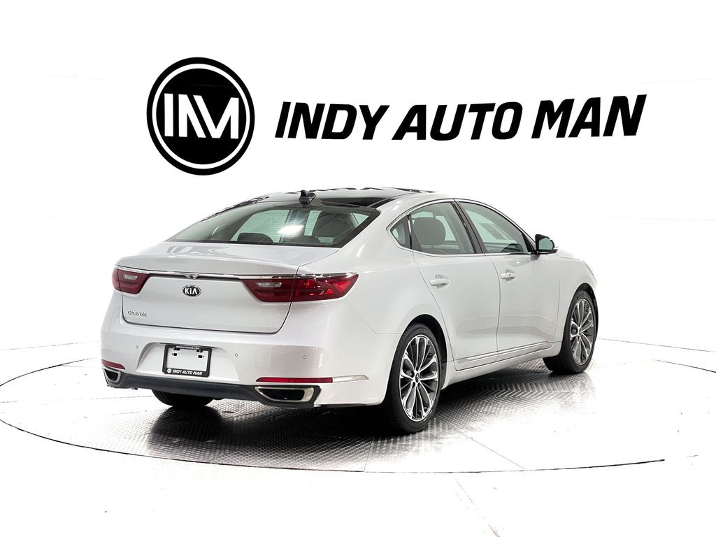 2018 Kia Cadenza Image 4