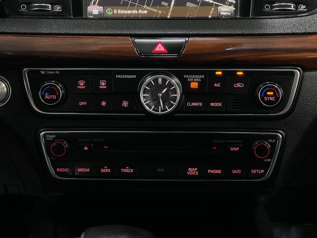 2018 Kia Cadenza Image 26