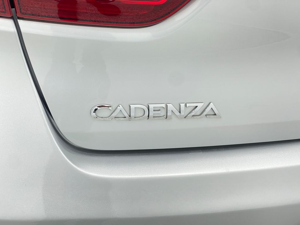 2018 Kia Cadenza Image 40