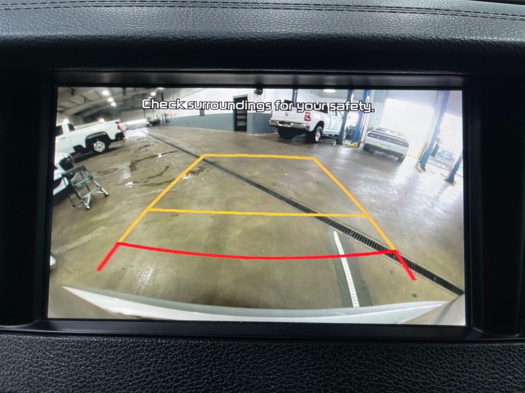 2018 Kia Cadenza Image 11