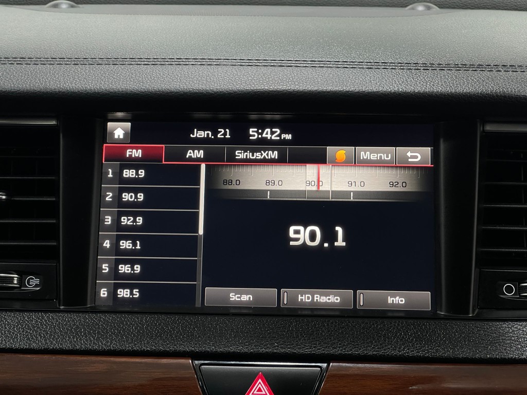 2018 Kia Cadenza Image 26