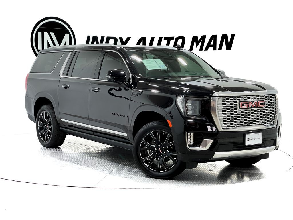 2023 GMC Yukon Image 2