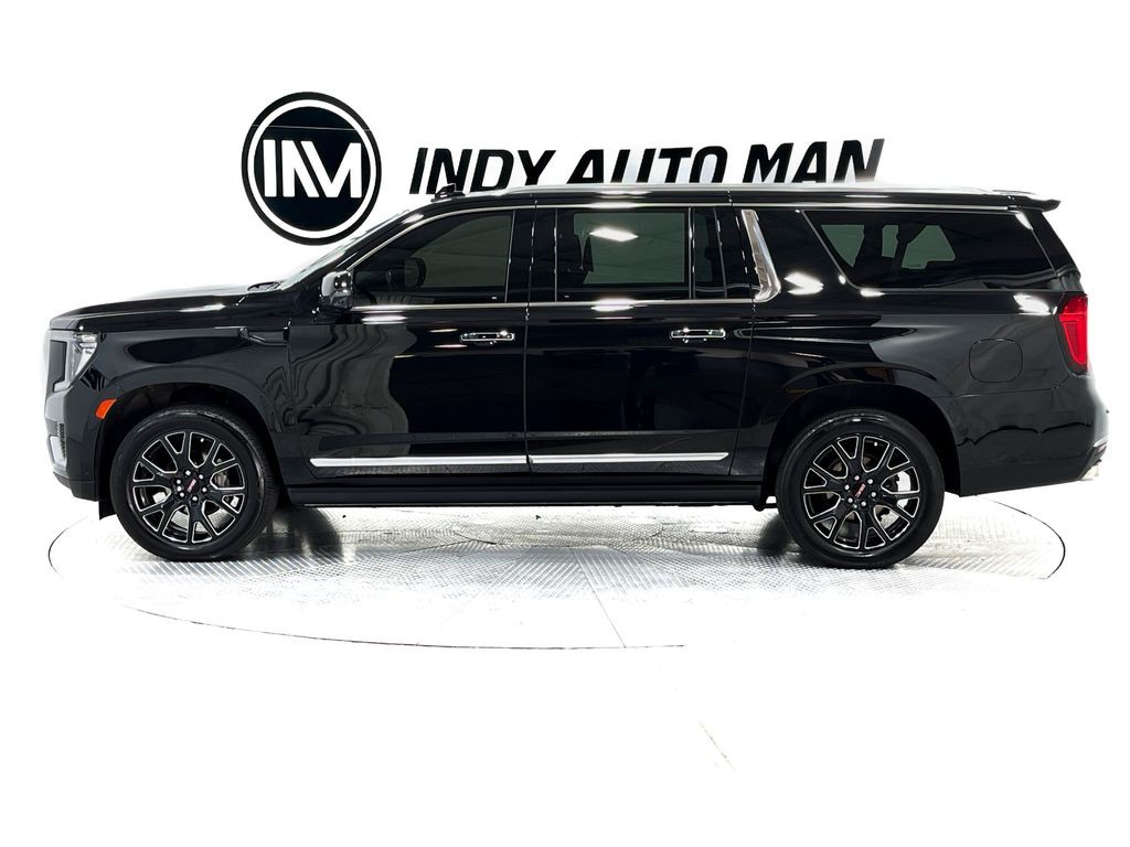 2023 GMC Yukon Image 7