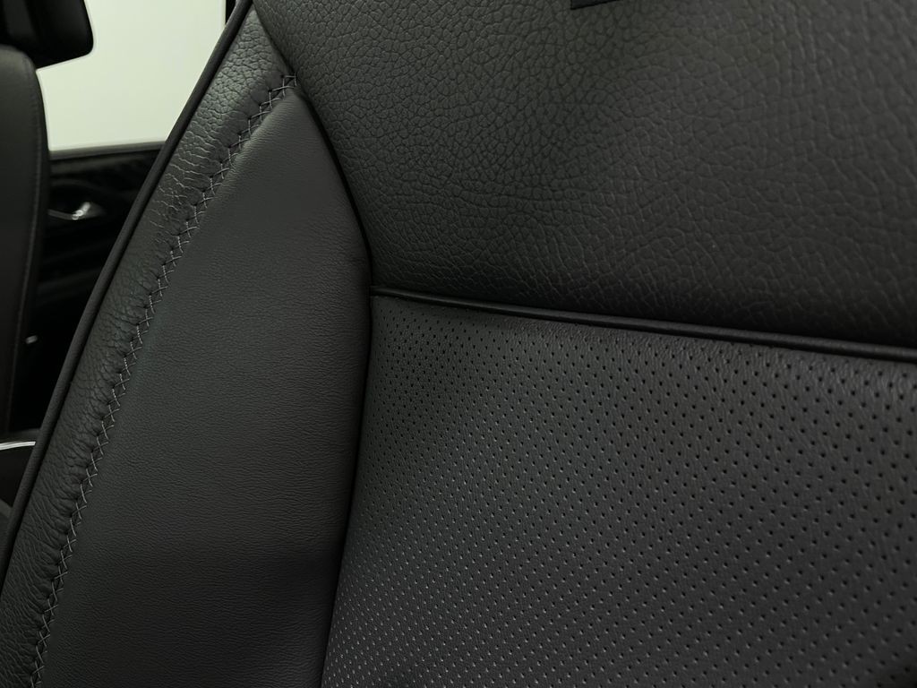 2023 GMC Yukon Image 19