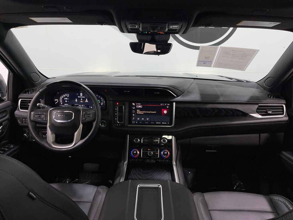2023 GMC Yukon Image 20