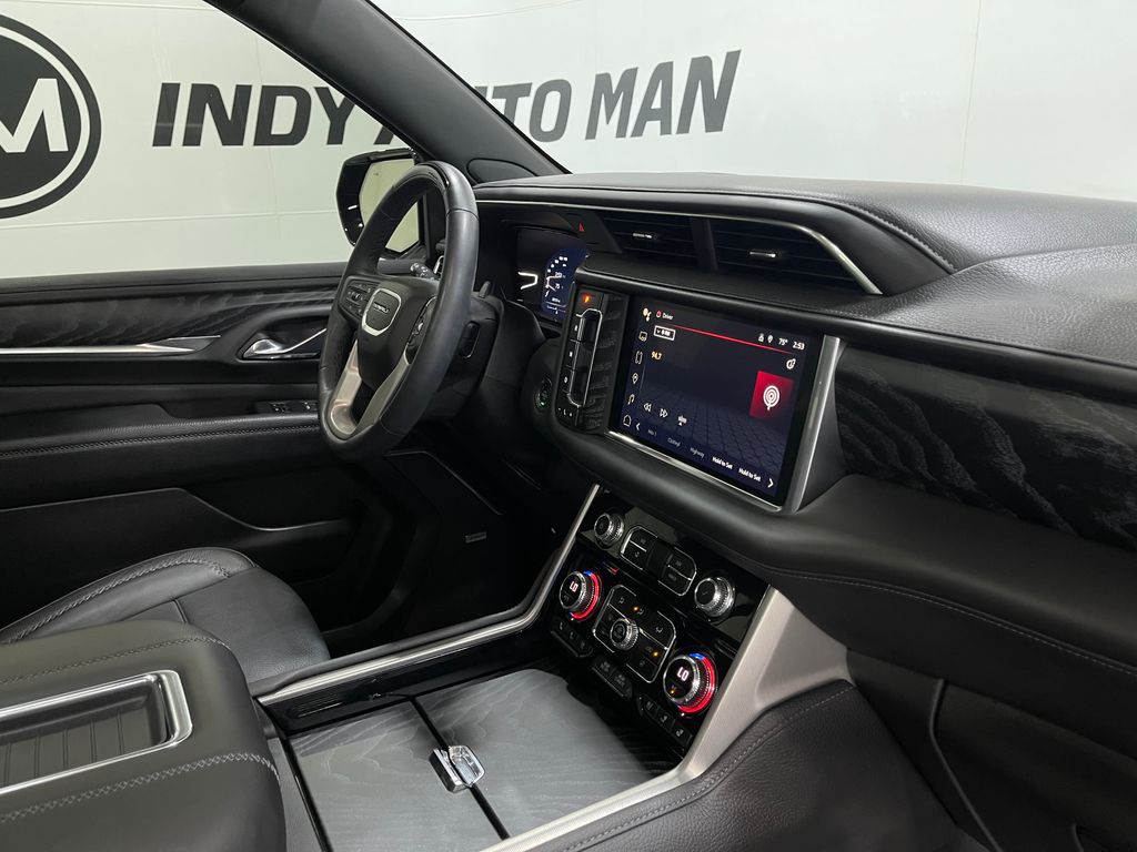 2023 GMC Yukon Image 21