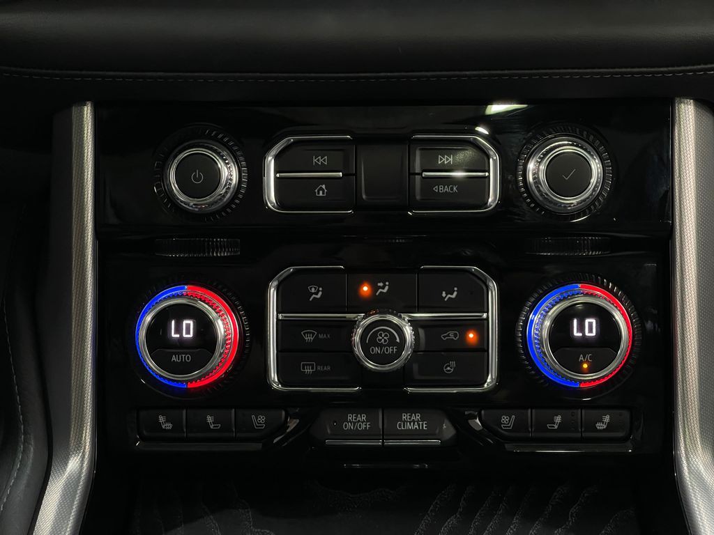 2023 GMC Yukon Image 26