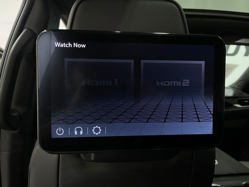 2023 GMC Yukon Image 12