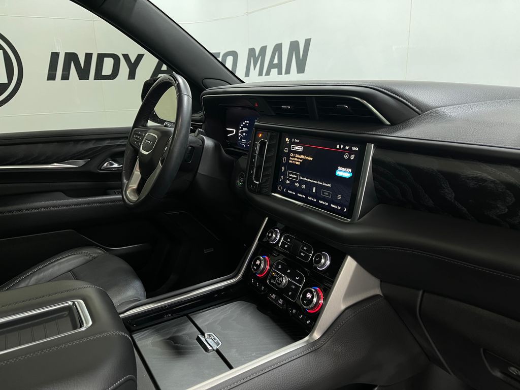 2023 GMC Yukon Image 23