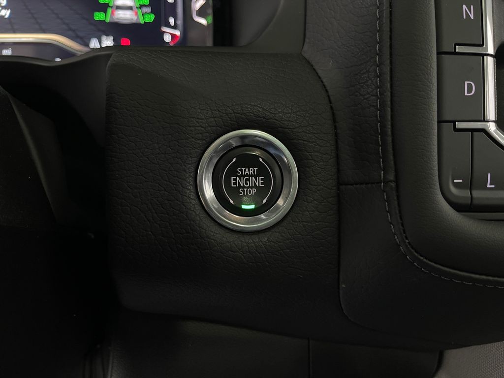 2023 GMC Yukon Image 24