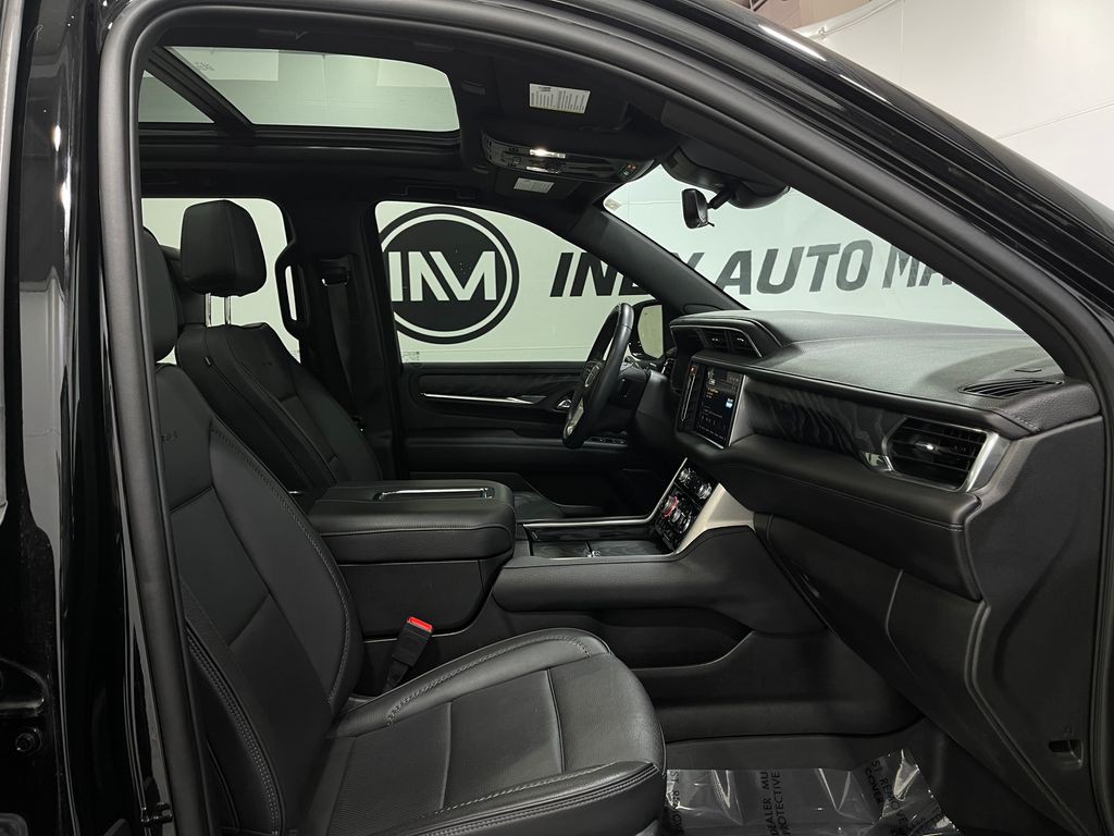 2023 GMC Yukon Image 37