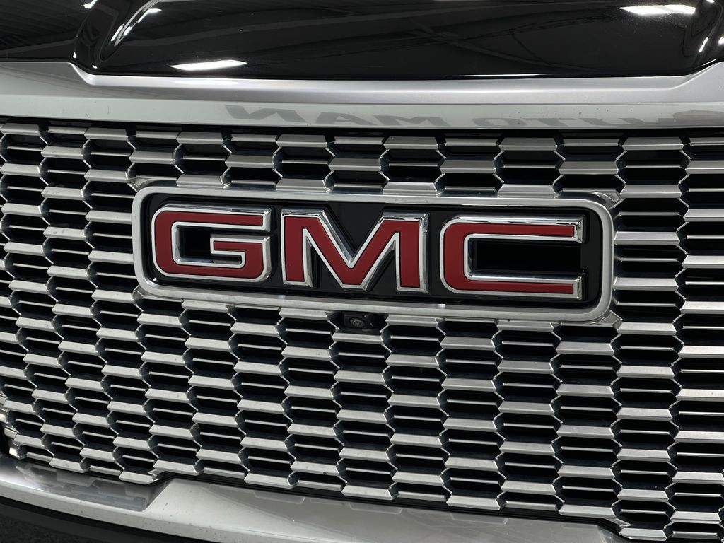 2023 GMC Yukon Image 43