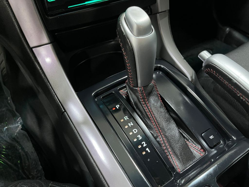 2004 Pontiac GTO Image 26