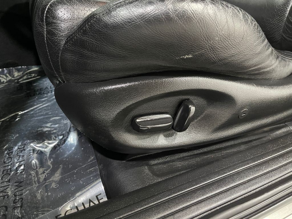 2004 Pontiac GTO Image 14