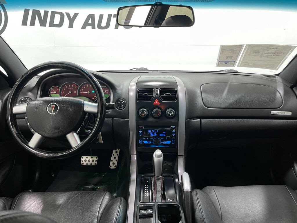 2004 Pontiac GTO Image 16