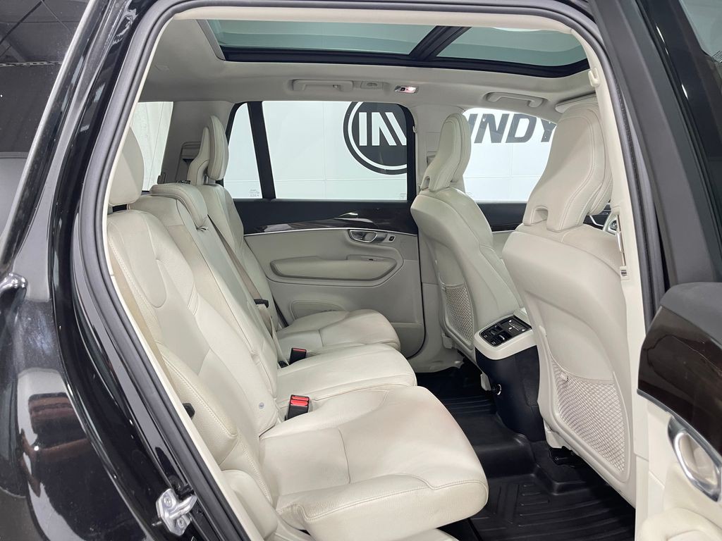 2019 Volvo XC90 Image 33