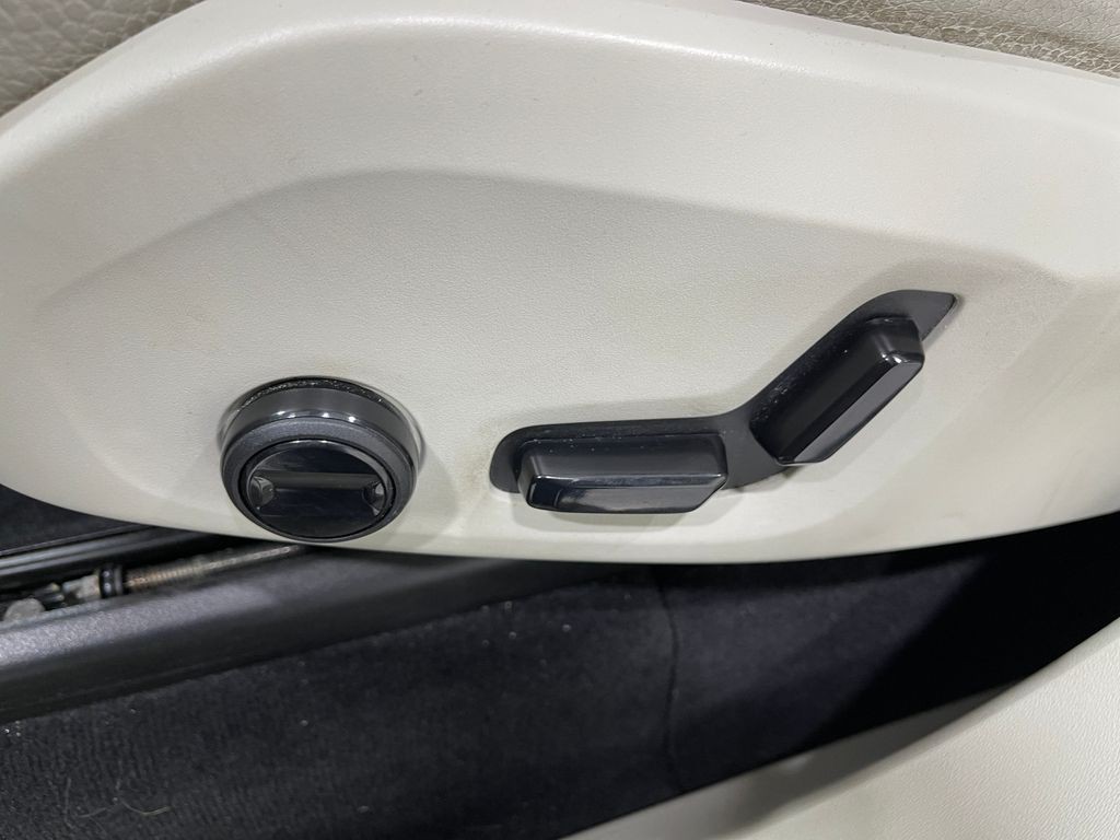 2019 Volvo XC90 Image 17