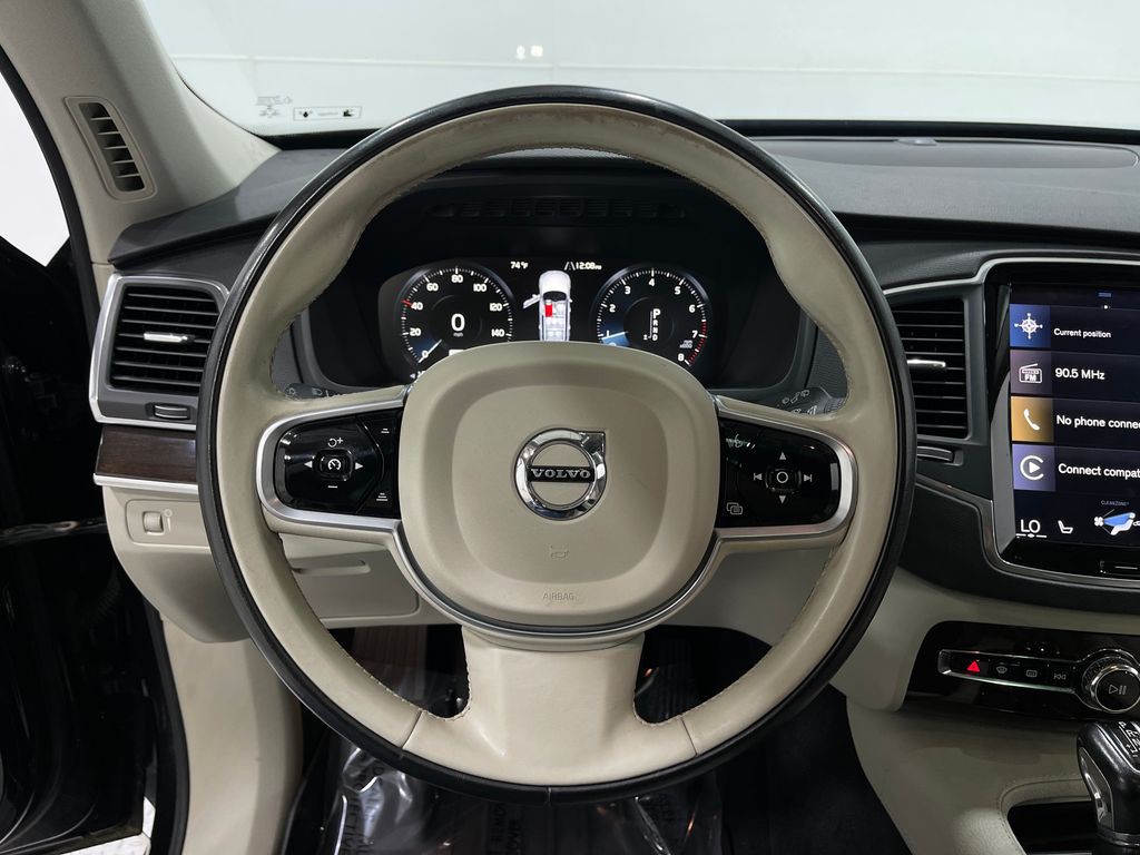 2019 Volvo XC90 Image 22