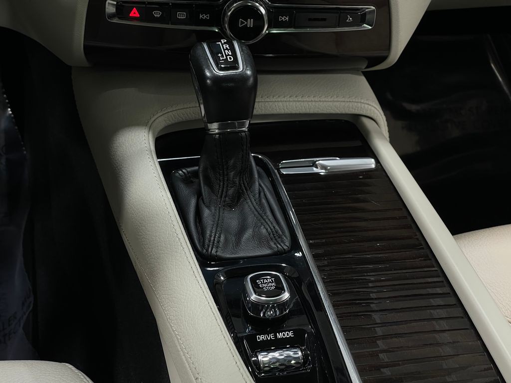 2019 Volvo XC90 Image 29