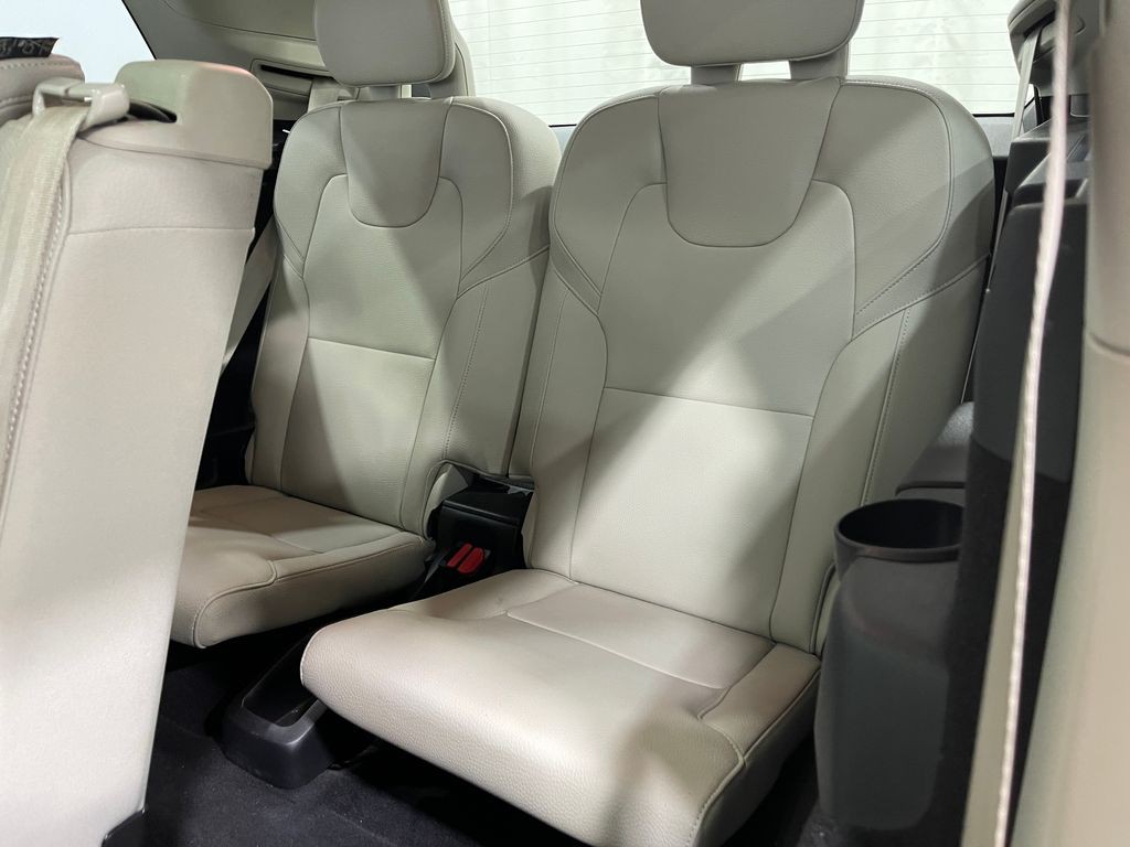 2019 Volvo XC90 Image 31