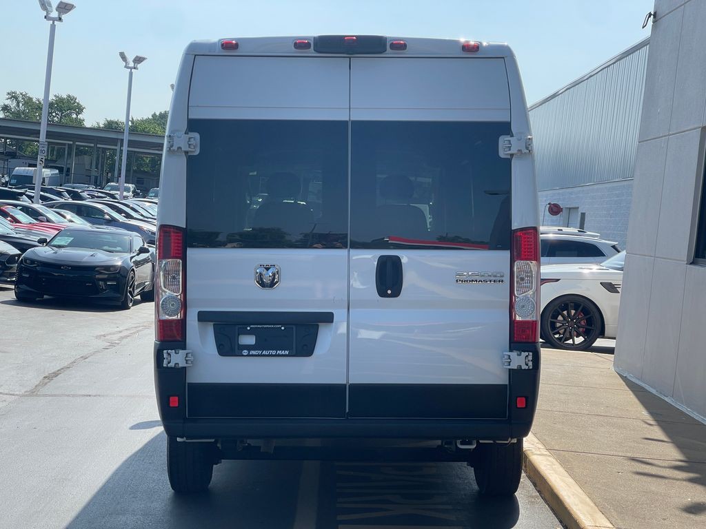 2023 RAM Promaster Image 7