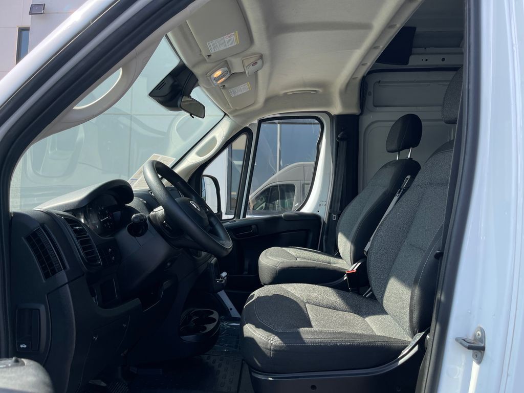 2023 RAM Promaster Image 10